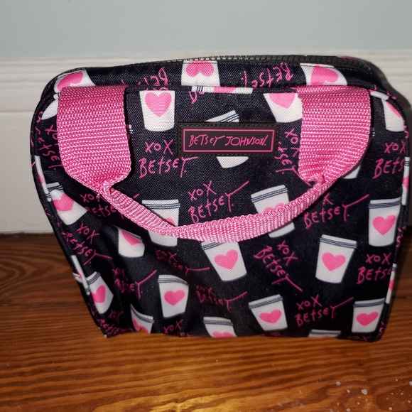 betsey johnson lunch